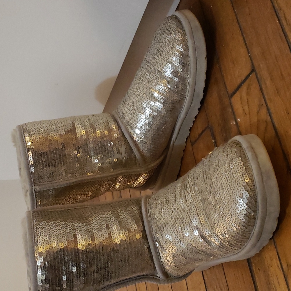 Silver sequins UGG boots sz 8